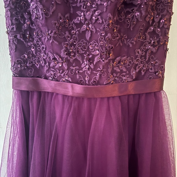 Morilee plum prom formal tea length gown size 6 - Picture 4 of 10